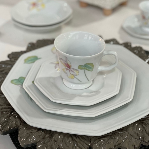 Aparelho Jogo de Jantar Porcelana Kit 20 Peças Prato Xicaras