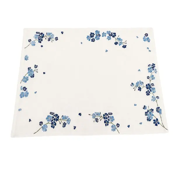 Americano Retangular Sakura com Bordado Azul