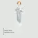 Escultura Decorativa Rainha da Paz de Porcelana