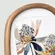 Porta-Retrato Grande Decorativo com Moldura Orgânica e Estampa Floral